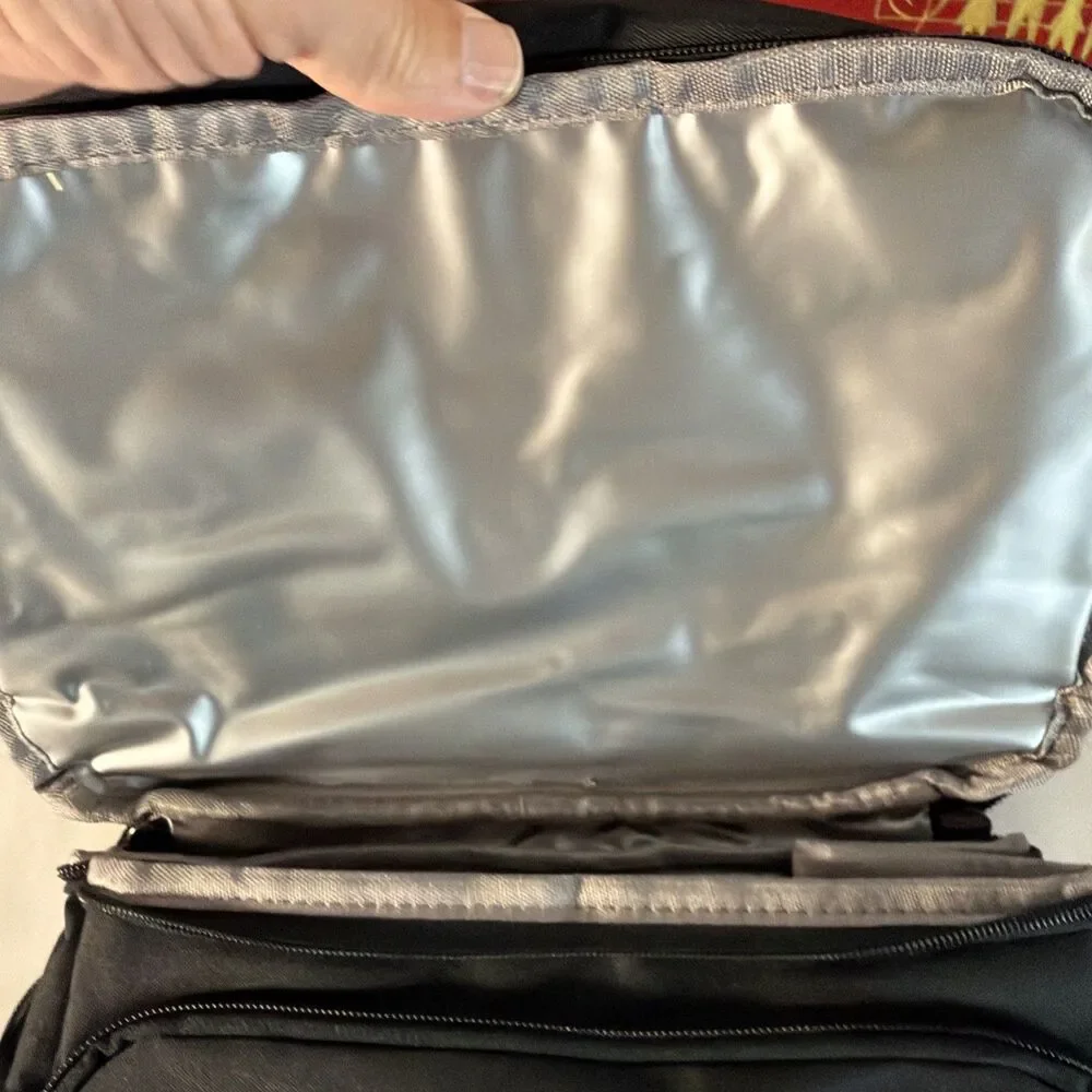 Miracol Hydration Backpack with Storage Pockets